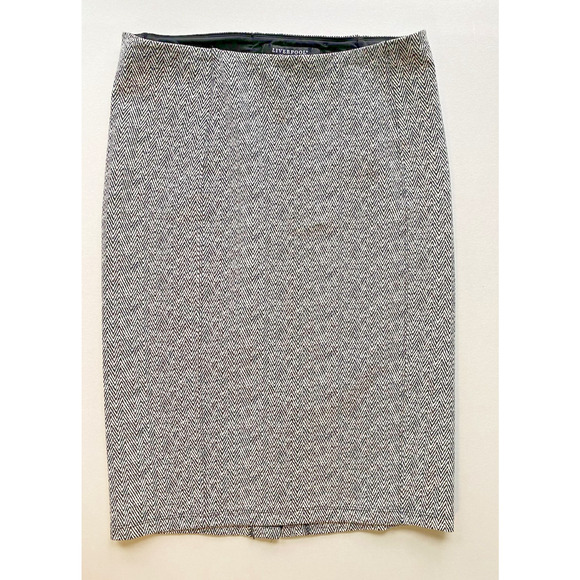 Liverpool Womens Size 8 Pencil Skirt Stretchy Pull On Black White Career Office - Picture 1 of 10